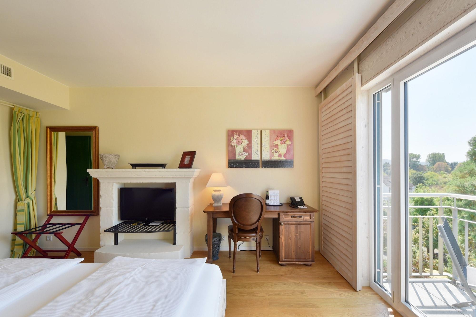 Hotel Hirschen In Freiburg-Lehen Extérieur photo