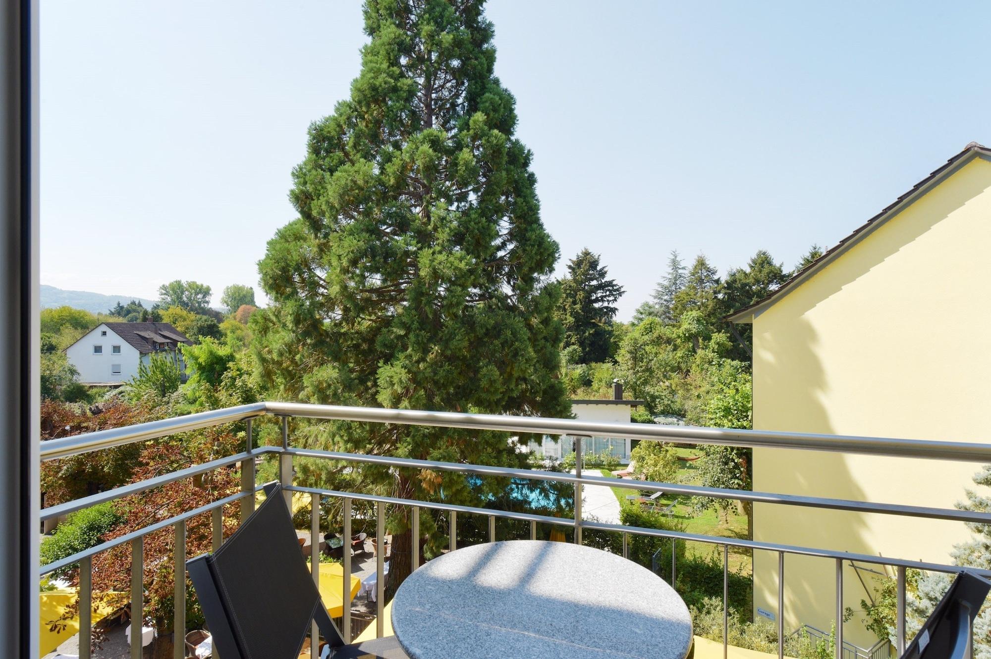 Hotel Hirschen In Freiburg-Lehen Extérieur photo