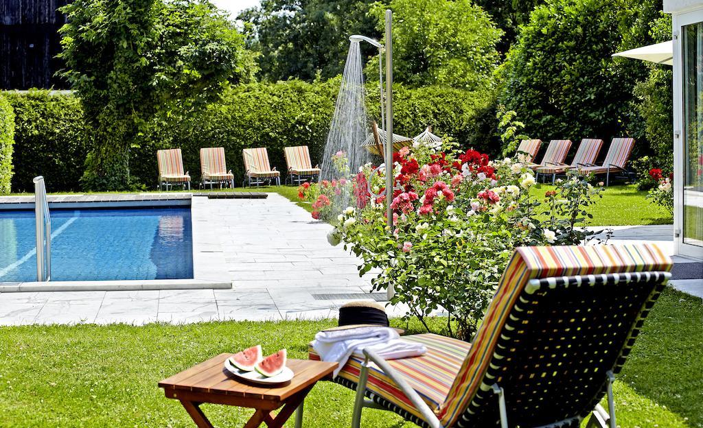Hotel Hirschen In Freiburg-Lehen Extérieur photo
