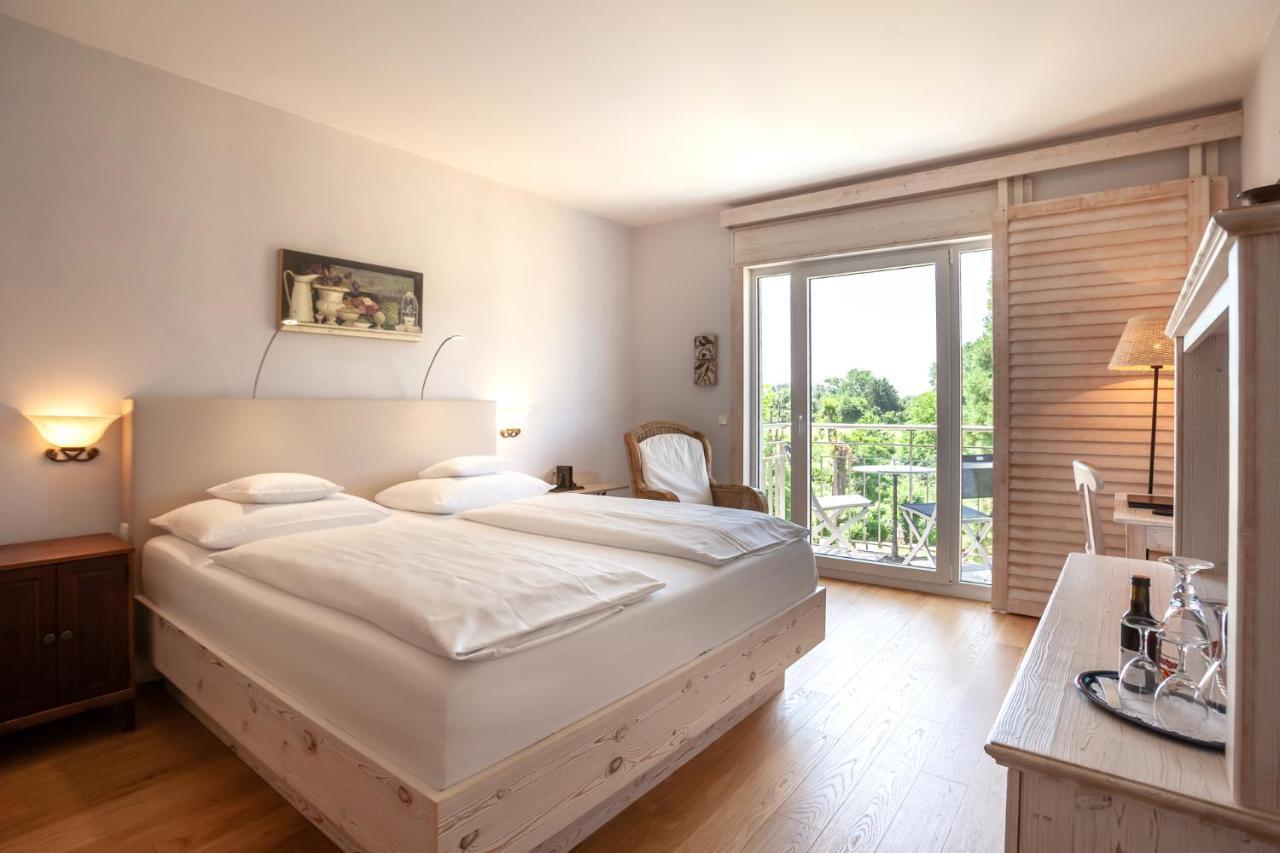Hotel Hirschen In Freiburg-Lehen Extérieur photo