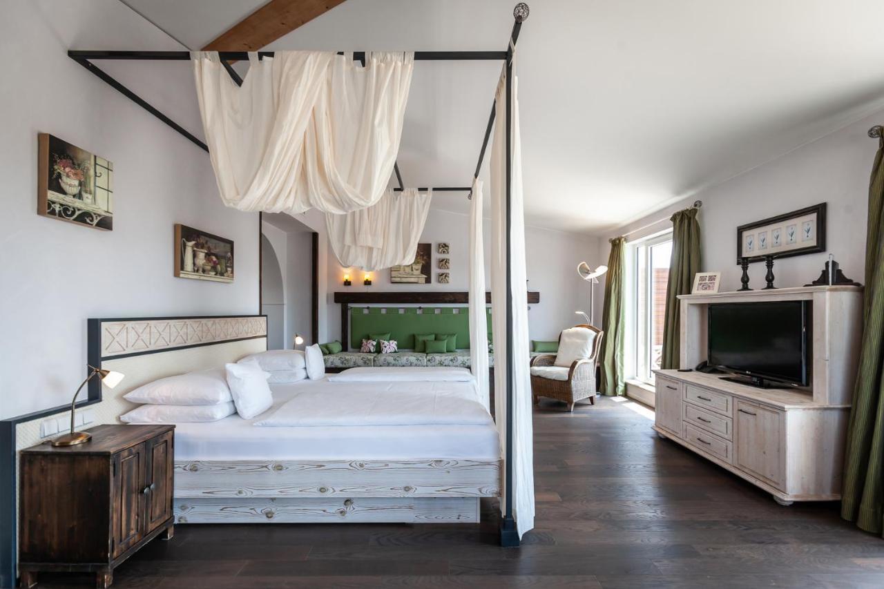 Hotel Hirschen In Freiburg-Lehen Extérieur photo