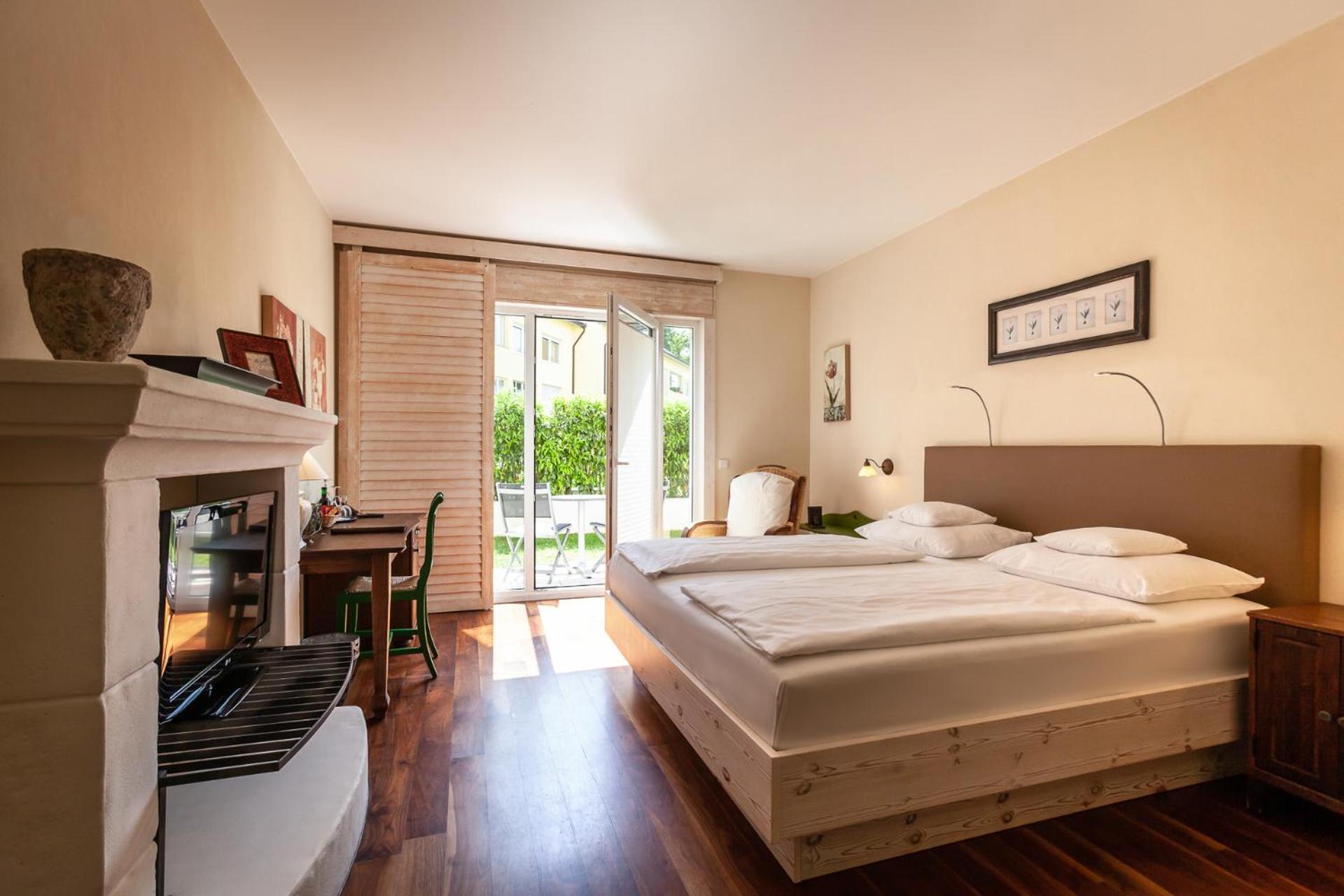 Hotel Hirschen In Freiburg-Lehen Extérieur photo